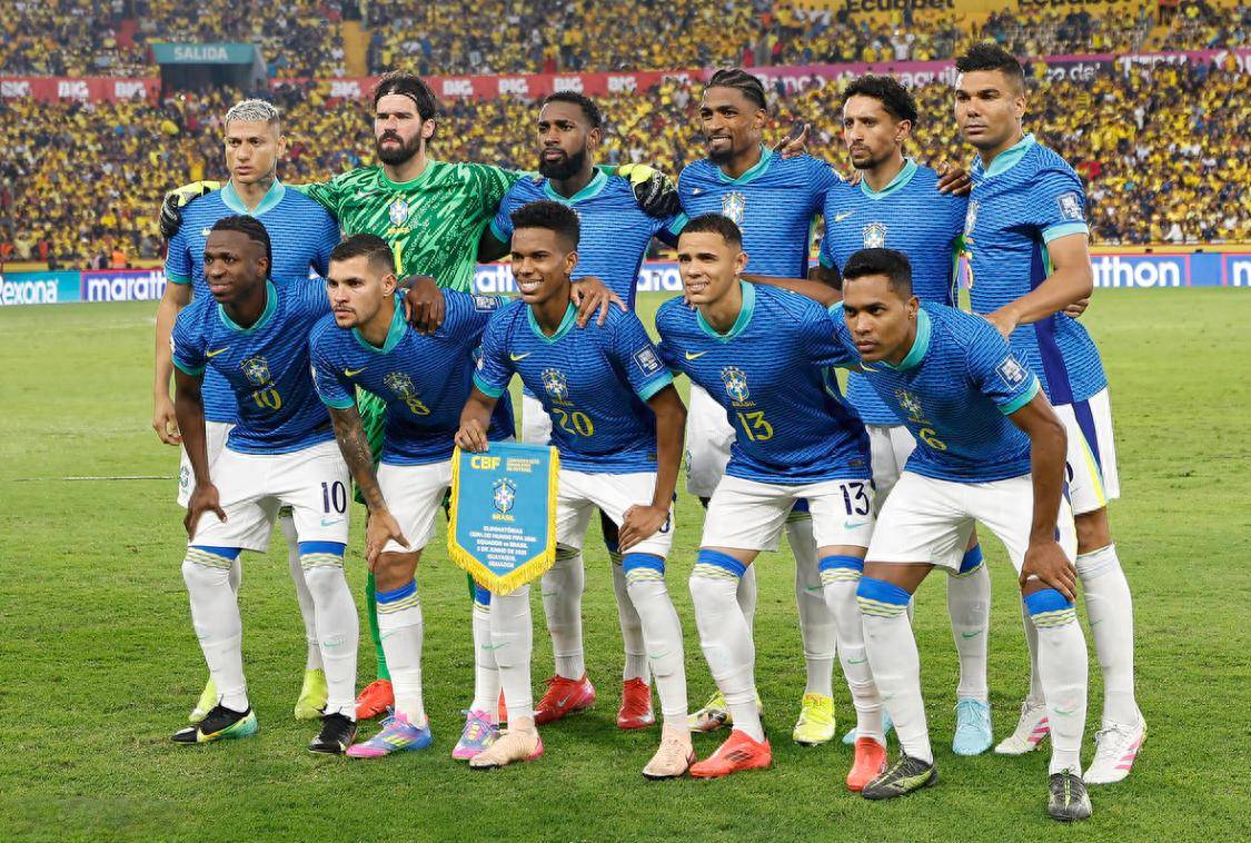 智利运动员在长跑比赛中奋勇向前