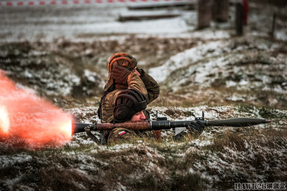 波兰代表队成功晋级射击决赛 波兰代表队成功晋级射击决赛