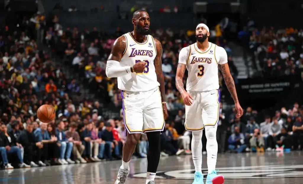 熊猫体育全站APP下载-篮网客场胜湖人，保持西部前八